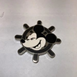 Prendedor Disney Mickey Mouse Barcos Rueda Steamboat Willy Negro Blanco 2018 - Imagen 1 de 3