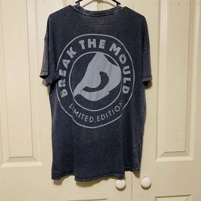 BADBOY Break The Mould Grey Tshirt Youths Boys Size 18 - Image 1 of 4