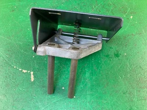 Gruppo base supporto motore seghetto da tavolo artigianale - Ricambi 37824 37825 38734 - Foto 1 di 8