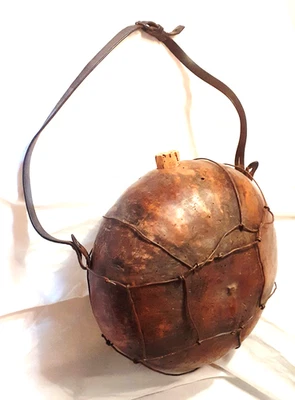 EXCEPTIONNELLE GRANDE GOURDE COLOQUINTE ANCIENNE - Photo 1/4