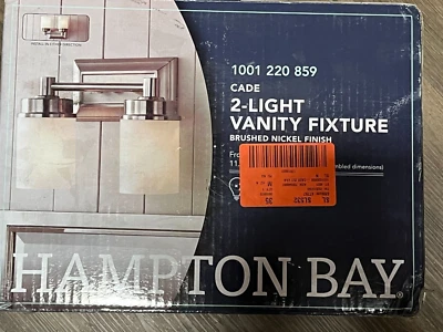 Accesorio de tocador Hampton Bay 1001 220 859 Cade 2 luces níquel cepillado -Z5 Foto 1 de 4