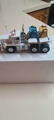 Mack M45SX Heavy Tow Tractor - ROLL-LIFT - 1:48 Scale Resin Model - Image 1 of 4