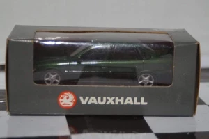 Schuco Vauxhall / Opel Vectra Saloon 4 Door Green in Dealer box @ 1:43 scale - Picture 1 of 6