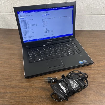 Dell Vostro 3500, Intel Core i5 M560 @ 2,67 GHz, 4 GB RAM, 500 GB HDD, WIN 7 Pro Foto 1 de 4