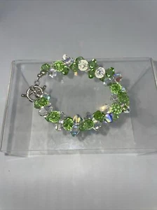 Peridot AB Crystal Bracelet Top Drilled Toggle Clasp Silver Beads 6.5” - Picture 1 of 9
