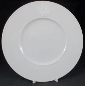 Royal Berlin Arcadia plato de ensalada crema blanca patrón de diseño sirena - Imagen 1 de 4