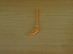 LEGO Broom, Missing Parts - Picture 1 of 3