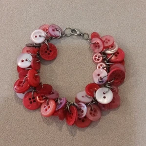 Handcrafted Red Button Dangles Bracelet - Picture 1 of 2