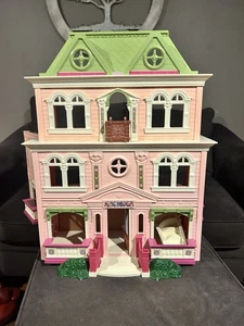 2008 Fisher Price Loving Family Victorian Grand Mansion Dollhouse, House Only - Picture 1 of 3