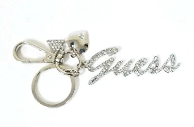 Nuovo GUESS Color Argento Fob,Portachiavi Cuore,Cristallo Corsivo " " Pendente, - Immagine 1 di 4