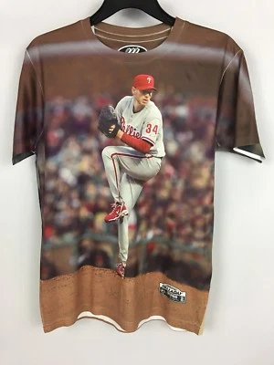 Kids ROY HALLADAY Philadelphia Phillies TShirt - Large - Dual-Sided Action Photo - Image 1 of 4