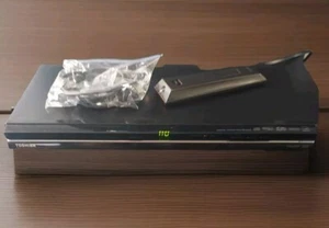 Toshiba SDK990KU DVD Reproductor 1080p Upconversión HDMI Con Cable HDMI - Imagen 1 de 12