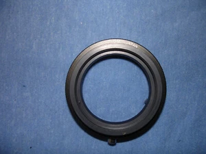 Olympus OM T-Adapter (41mm Gewinde auf OM Bajonett) - Bild 1 von 3