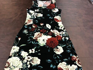 Neu Lularoe XS schwarz weiß rot groß errötete Rosen Dani lang Maxikleid Einhorn 🙂 - Bild 1 von 8