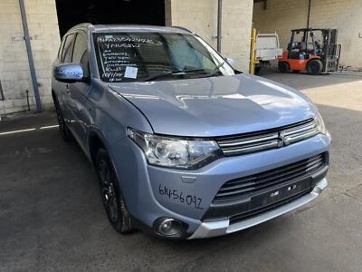 MITSUBISHI OUTLANDER CARPET ZJ, 10/12-03/15 12 13 14 15 - image 1 of 4