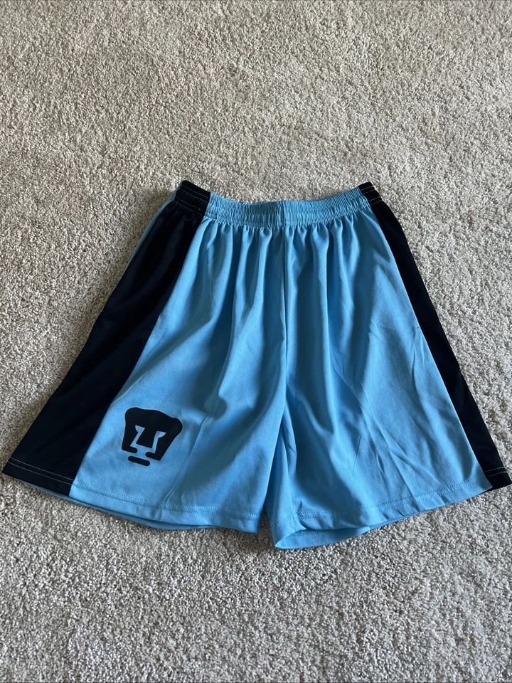 Pumas Soccer Shorts — 第 1/2 张图片
