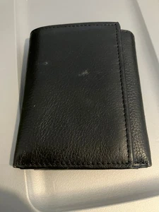 Schmale Herren-Geldbörsen aus echtem Leder mit Dreifachfaltung und Ausweisfenster RFID-Schutz - Bild 1 von 4