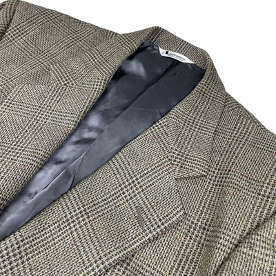VTG Aquascutum Men's Tweed 2-Button Blazer Beige/Gray/Tan Plaid • USA • 46R - Image 1 of 4