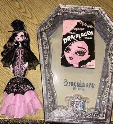 Mattel Monster High 2015 Adult Collector Draculaura Doll With Box *READ* - Image 1 of 4