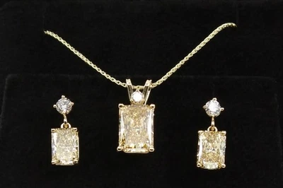 Yellow radiant lab diamond necklace & earring set - 4.49 carats, 14K gold - Image 1 of 4