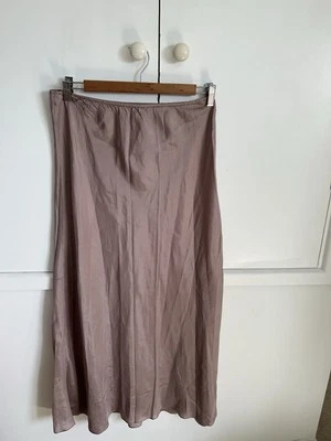 Nicole Farhi Blush Pink Pull On 100 %  Silk Skirt Size UK 12 - Image 1 of 4