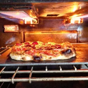 Pizza/Pane acciaio inox spessore 5 mm per una pizza croccante in casa... - Foto 1 di 4