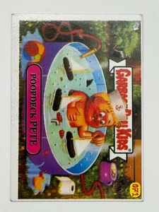 Garbage Pail Kids #071 POOPDECK PETE Nuevas Cartas Colombian Foreign GPK RARE - Bild 1 von 2