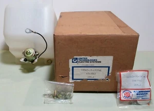 United Technologies  / American Bosch Electro Systems KT 12562 70 oz. Reservoir - Picture 1 of 9
