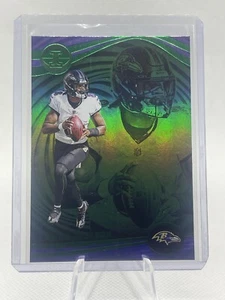 2023 Illusions Football Lamar Jackson Emerald No. 8 Ravens - Picture 1 of 2