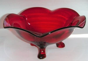  6" 3-Footed Ruby Glass Ruffled Bon Bon Bowl, Unknown Maker - Picture 1 of 8