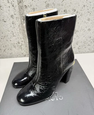 Vince Camuto VC- Jordyn Jet Negro Para Mujer EE. UU. 8.5 Charol Tacón Alto Botín Foto 1 de 4