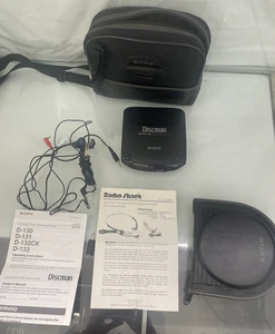 Sony Discman D-131 Compact CD Player Mega Bass Player mit Koffer, Ohrhörern, + 13 CDs - Bild 1 von 14
