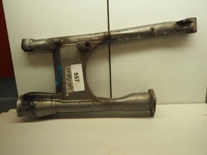 SUZUKI VX800 ACHTERBRUG SWINGARM 61100-45C04 - Bild 1 von 4
