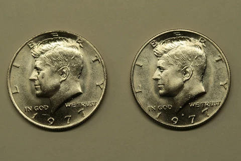 1977 P & D Uncirculated Kennedy Half Dollars, Free Shipping Cover