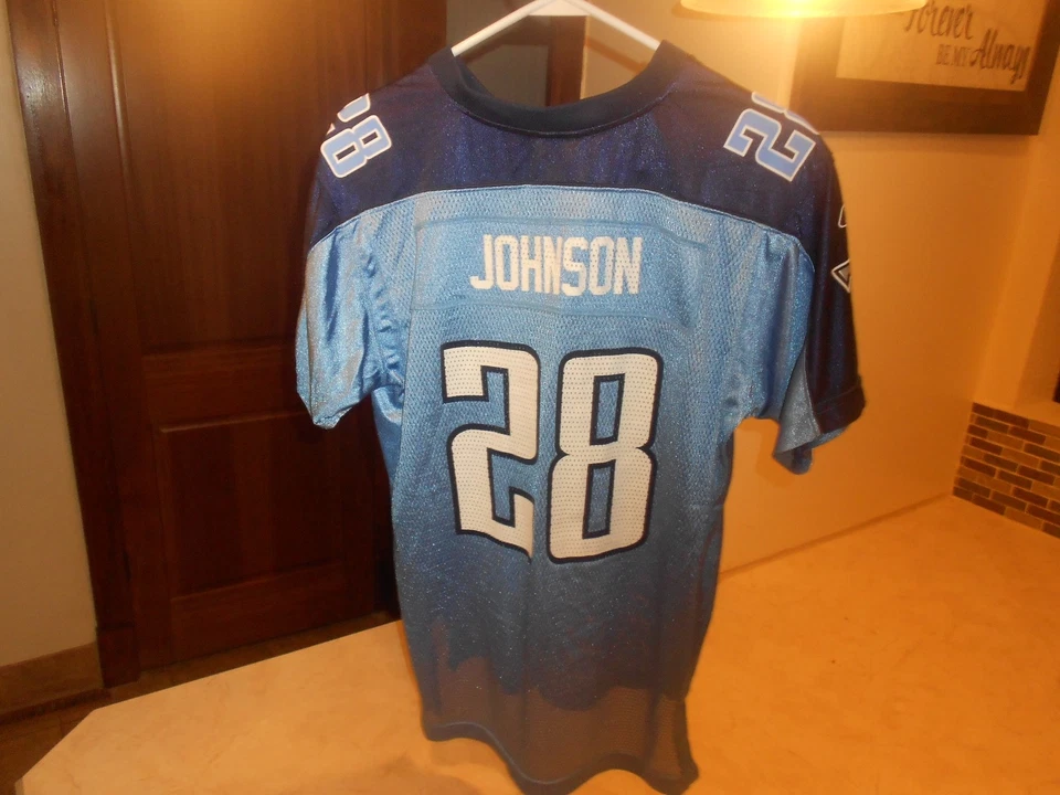 CAMISETA REEBOK JUVENIL USADA DE LOS TITANES DE LOS TENNESSEE CHRIS JOHNSON #28 TALLA XL Foto 1 de 1