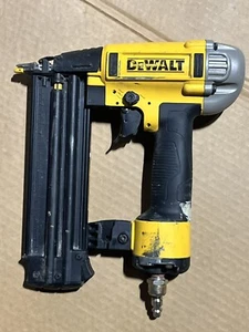 DEWALT DWFP12233 18-Gauge Precision Point Pneumatic Brad Nailer - Tested - Picture 1 of 10