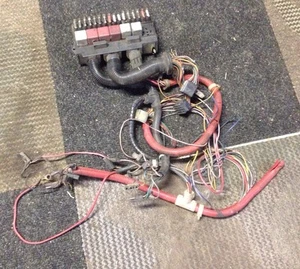 1982 Lancia beta Coupe Hpe zagato fuse block - firewall wiring harness - Picture 1 of 5