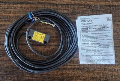 OMRON D40Z-1C5-S Non-Contact Door Switch 24VDC - Safety Sensor - NEW Open Box - Image 1 of 3