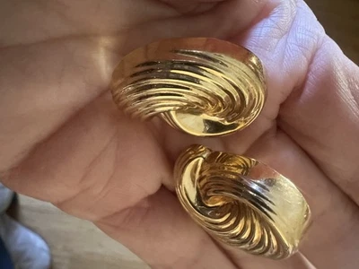 14k 黄金大号 HOLLOW HUGGIE 耳环 7 克真意大利耳钉经典 — 第 1/4 张图片