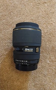 Sigma EX 105mm f/2.8 OS DG Macro Prime Lens Nikon Mount - Picture 1 of 7