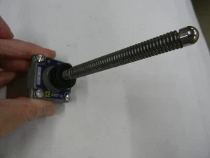 New Square D 9007 Limit Switch Head Wobble Switch U5 - Picture 1 of 3
