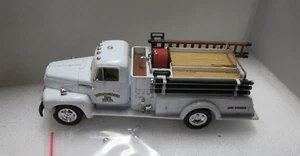 1/34 1st FIRST GEAR 1957 INTERNATIONAL R-200 FIRE TRUCK PHILADELPHIA NO BOX - Bild 1 von 4