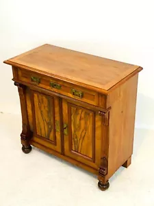 Gründerzeit Halbschrank, Nussbaum, Deutsch um 1880 Zweitüriger Korpus, mit ober - Bild 1 von 4