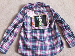Repurposed Upcycled Kids Flannel Shirt Puppys Applique Handmade Flowers Size 7 - Picture 1 of 5