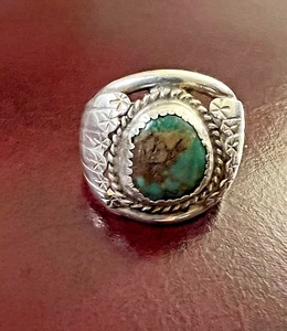Vintage 925 Sterling Silver Turquoise Ring Size 8.5 ๐ - Picture 1 of 10
