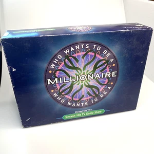 “WHO WANTS TO BE A MILLIONAIRE” 2000 Pressman FunFAMILY BOARD GAME 100% = - Picture 1 of 3