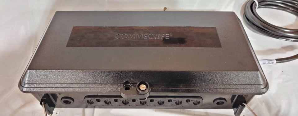 COMMSCOPE DT2-SMT-15PS12F-DR3-4909 - Image 1 of 4