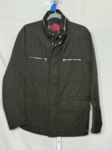 Dies ist eine Hugo Boss Red Label Bingou 1841 dunkelgrüne Nylon Feldjacke Gr. Med - Bild 1 von 9