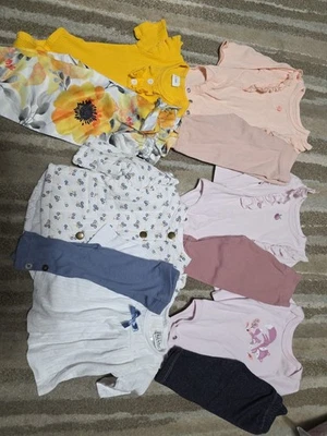 Baby Girls Sz 0-3m Lot Of 5 Outfits 2CUTE!! - Image 1 of 4