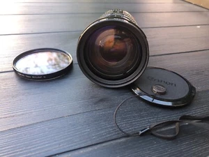 Canon FD 35-105mm F3.5 Zoom Macro Lens W/ Caps, Skylight Filter & Case for AE-1 - Picture 1 of 15